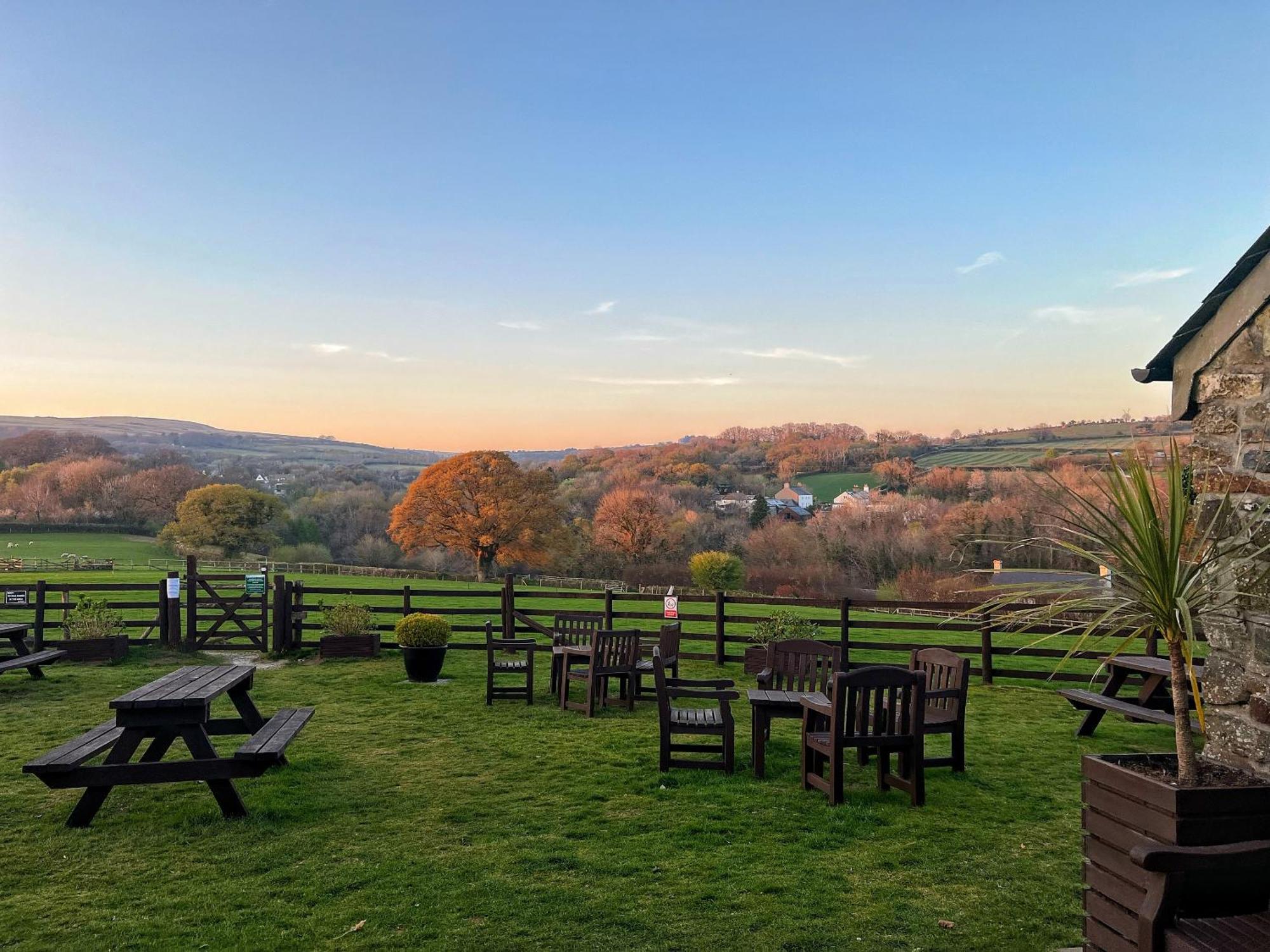 The Mary Tavy Inn Marytavy 外观 照片